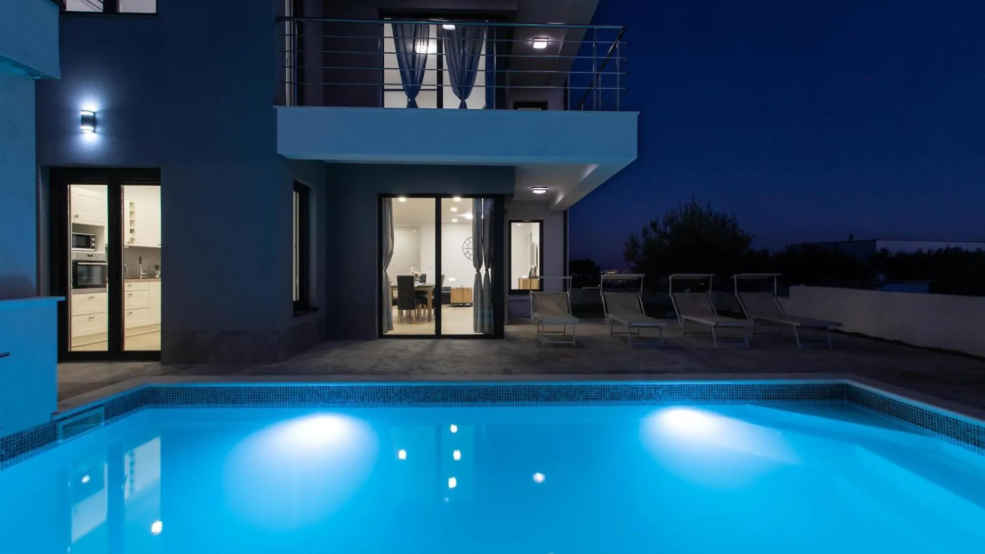 House Marion Villa Kastel Novi